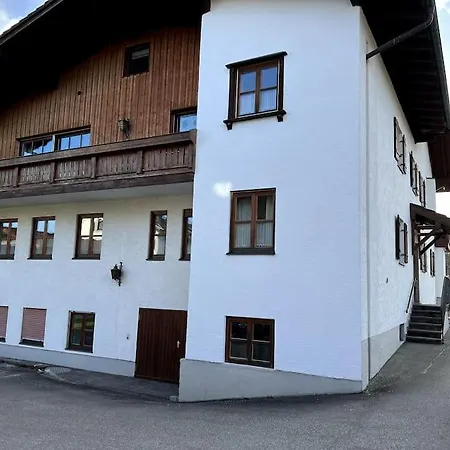 Geraumiges Mit Balkon In 16 Min Am Ostbahnhof Daire *